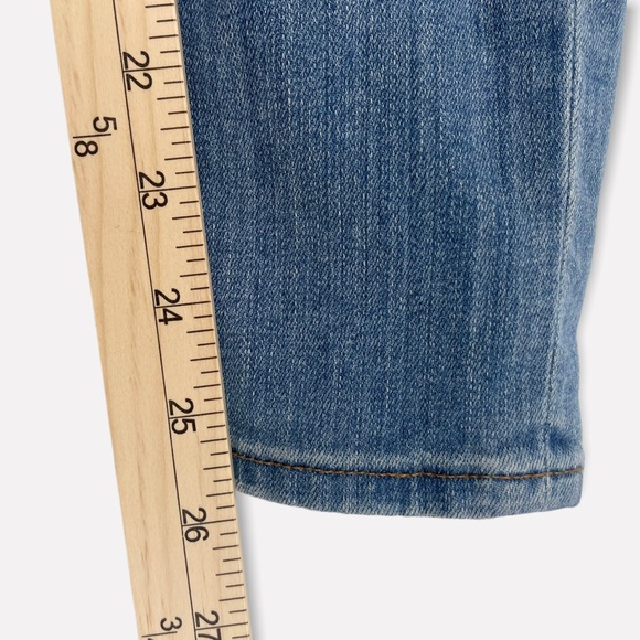 Madewell High Riser Crop Jeans in Mazzy Wash - Picture 7 of 9